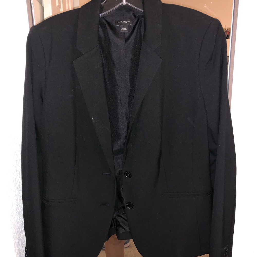 Ann Taylor Black Blazer Size 6
